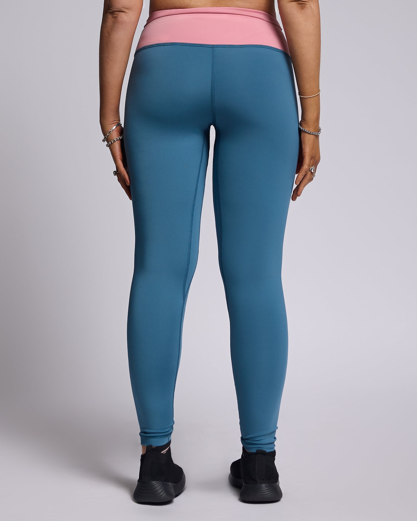 The Titan Leggins